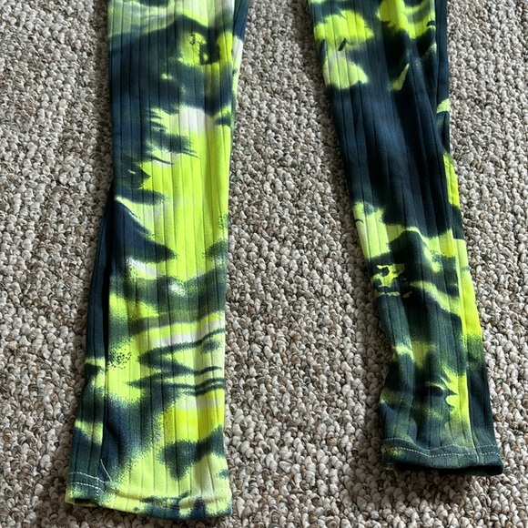 Jump suit - Picture 2 of 3